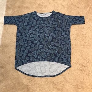 NWOT LuLaRoe size S Irma